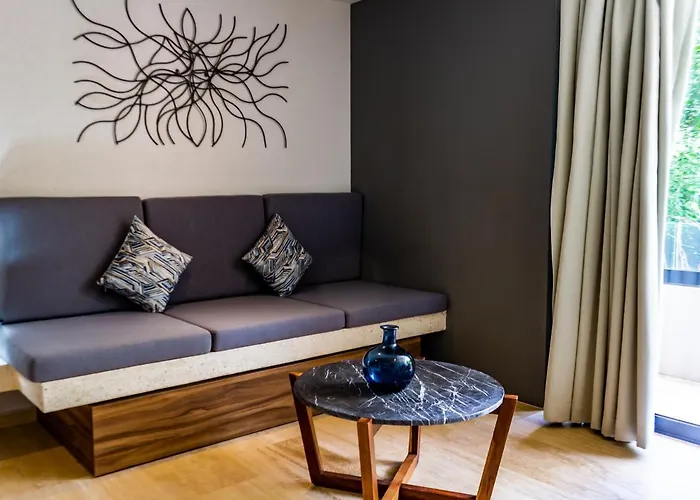 Big At Kaab By The With Roof Pool Near Paseo Del Carmen Mall Apartamento Playa del Carmen