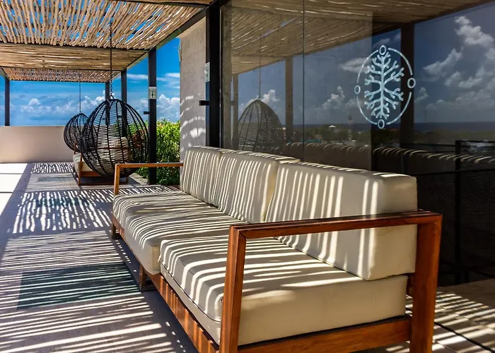 Big At Kaab By The With Roof Pool Near Paseo Del Carmen Mall *